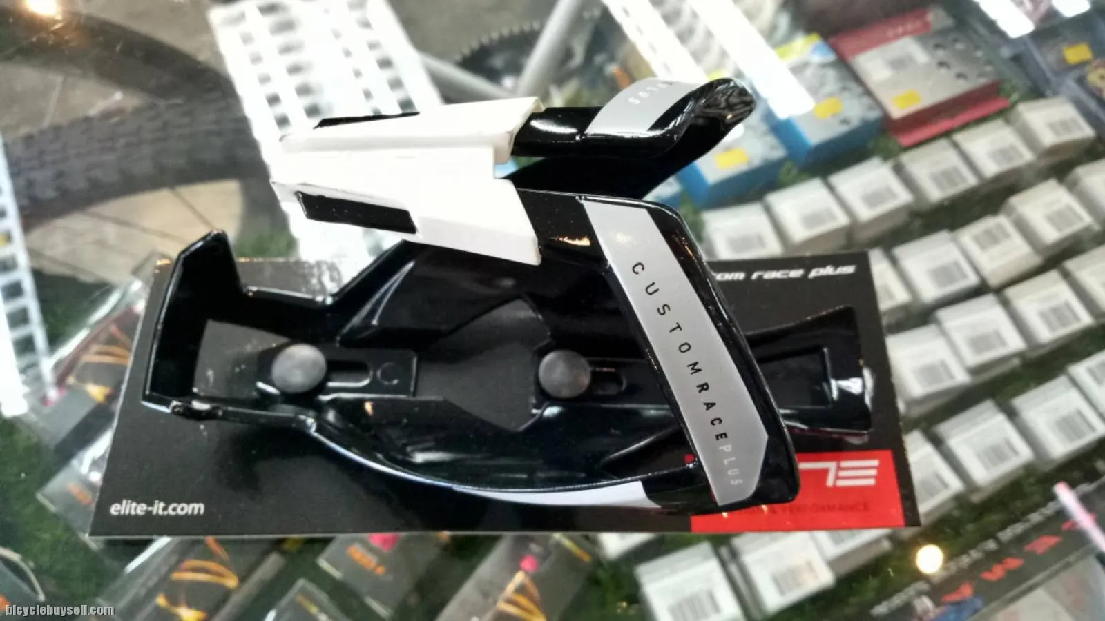 ELITE CUSTOM RACE PLUS