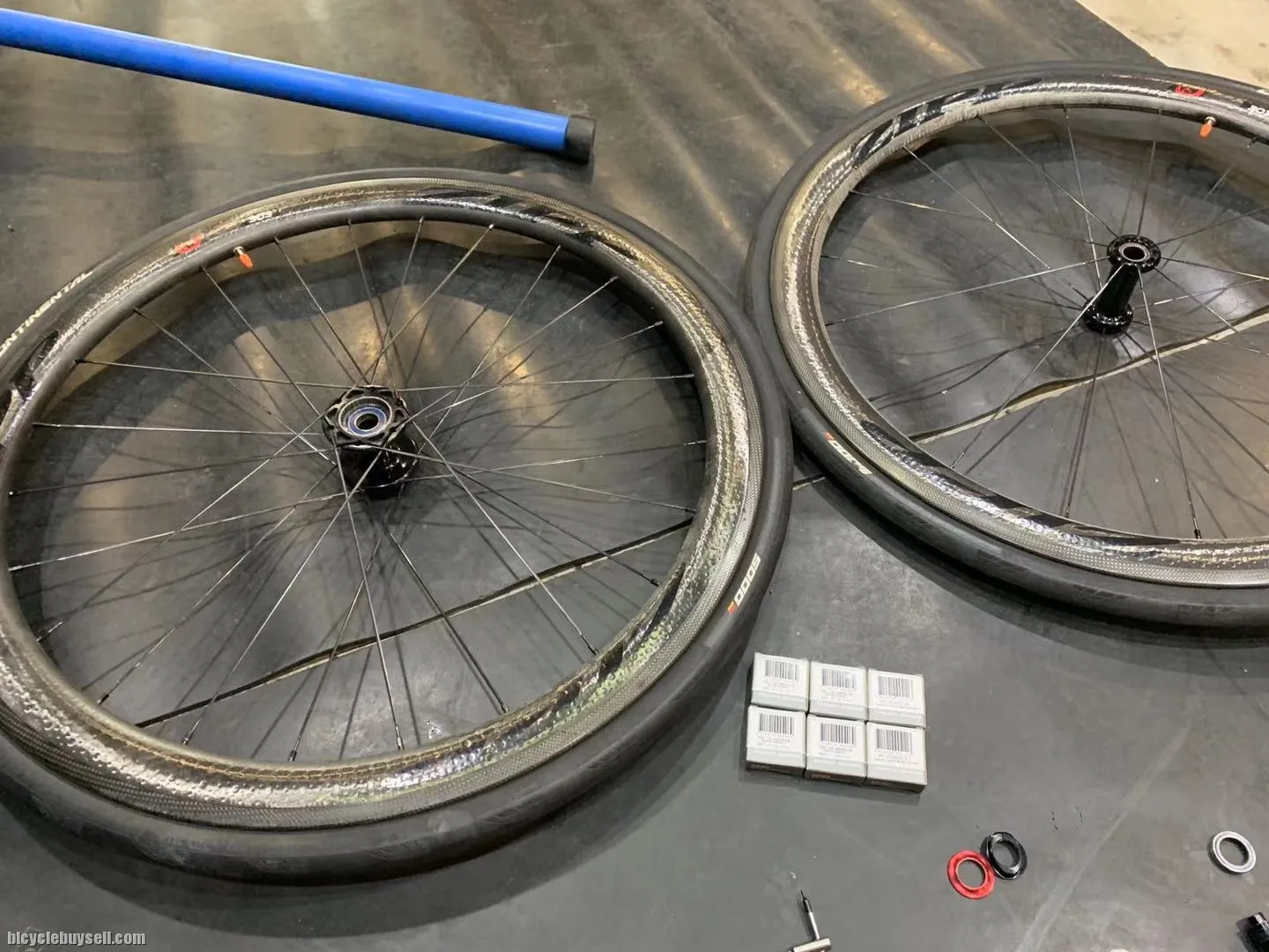 CEMA CERAMIC BEARINGS - ZIPP 303 CARBON WHEELSET