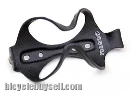 Arundel Mandible Carbon bottle cage 28 gram