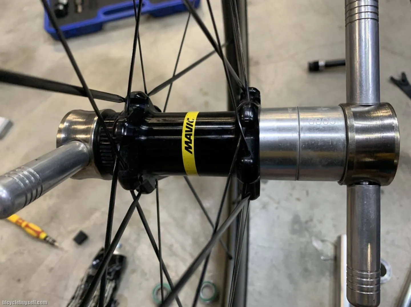 CEMA CERAMIC BEARNGS (MAVIC COMETE PRO CARBON)