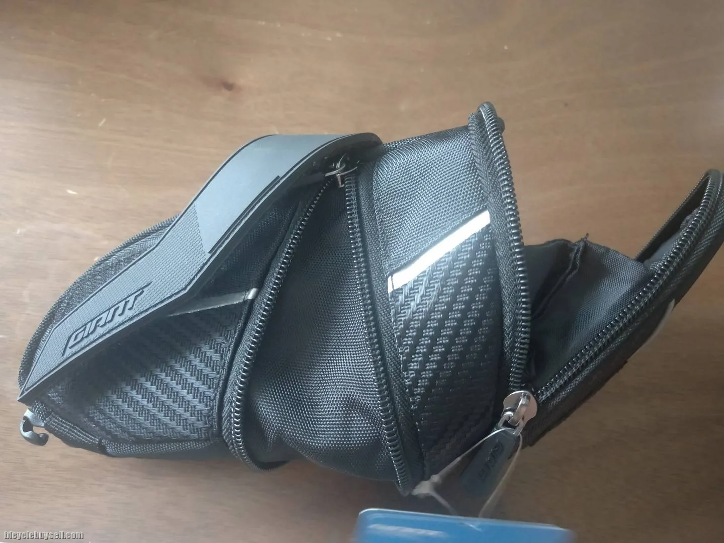 Giant 2021 Saddle Bag Design Black