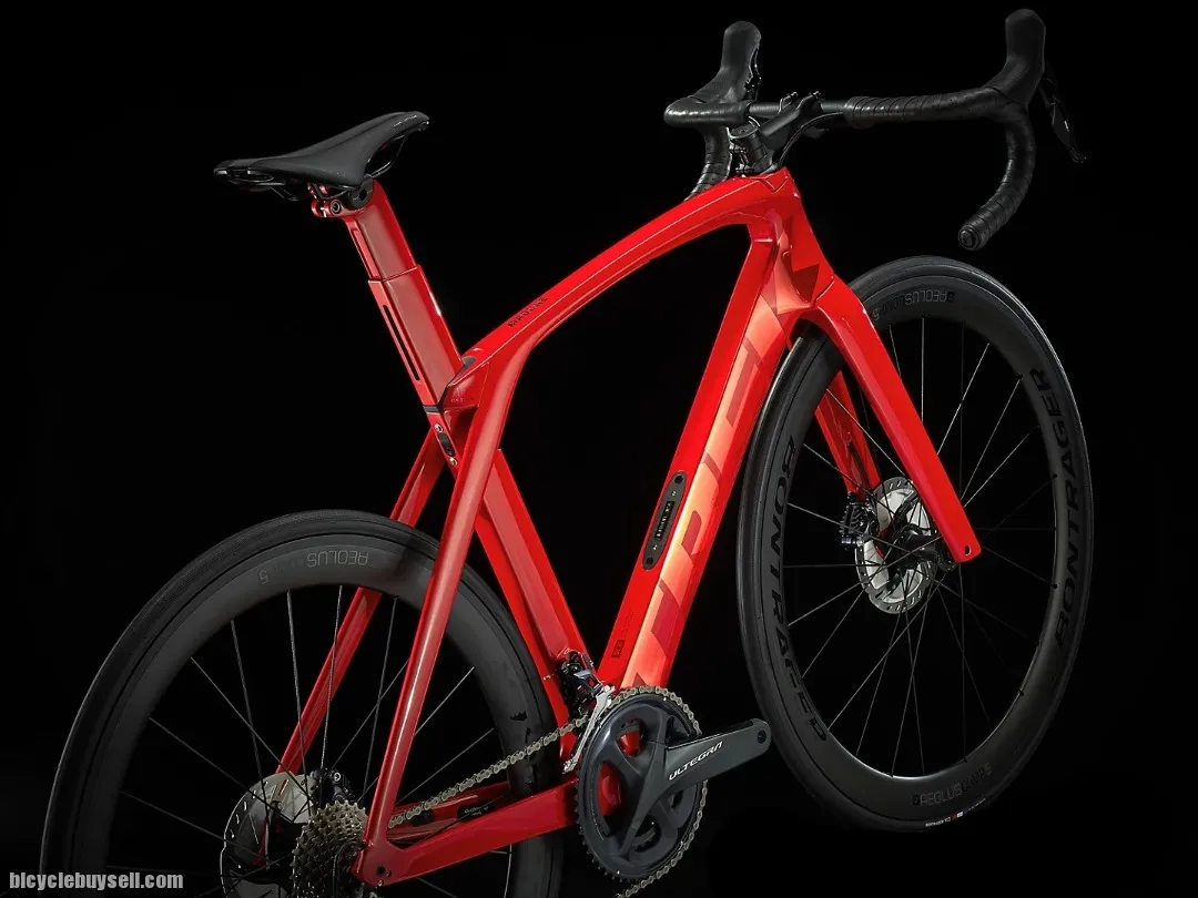 2022 TREK MADONE SL 6 DISC !