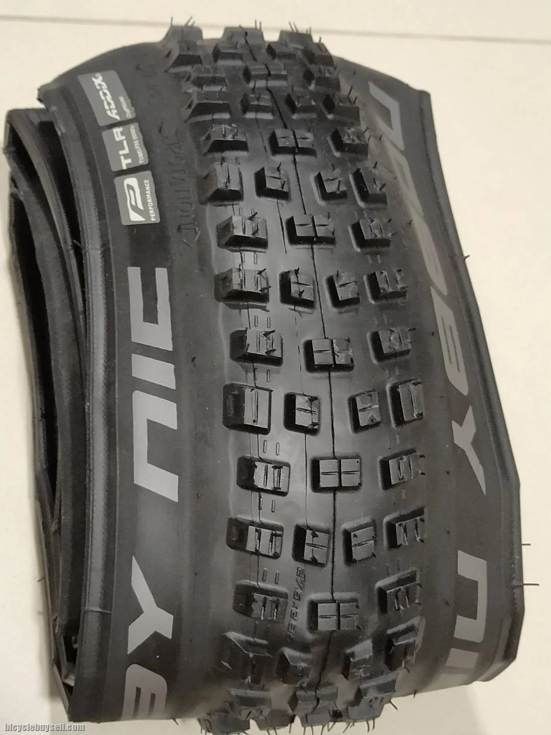 Schwalbe Nobby Nic 27.5 / 650B x 2.35 Inch MTB Tire TLR Addix Tubeless Ready