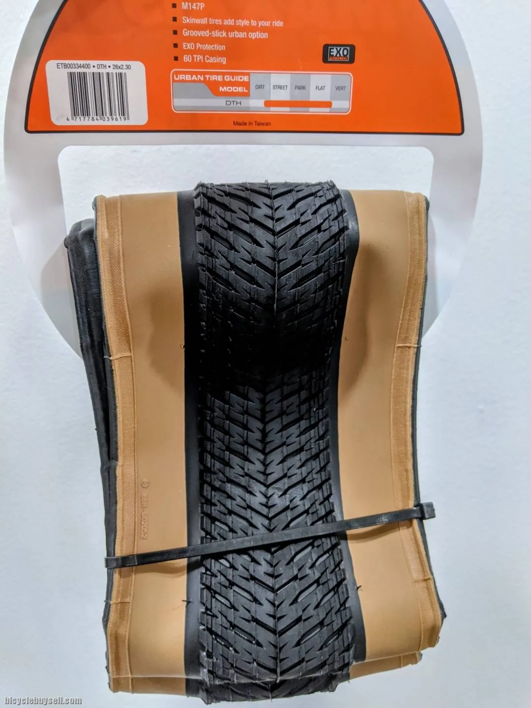 Maxxis DTH 26 x 2.30 Tan Wall