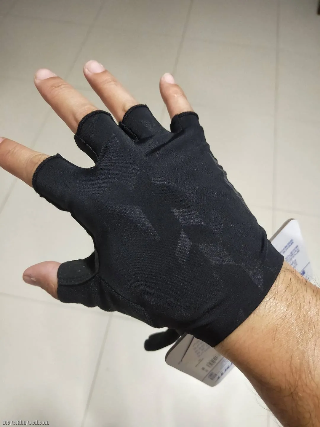 Giant Eins Series Half finger gloves - Black Gel Padding