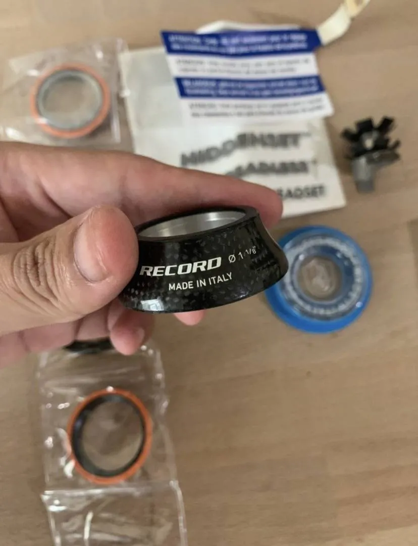 Campagnolo hiddenset headset 1-1/8