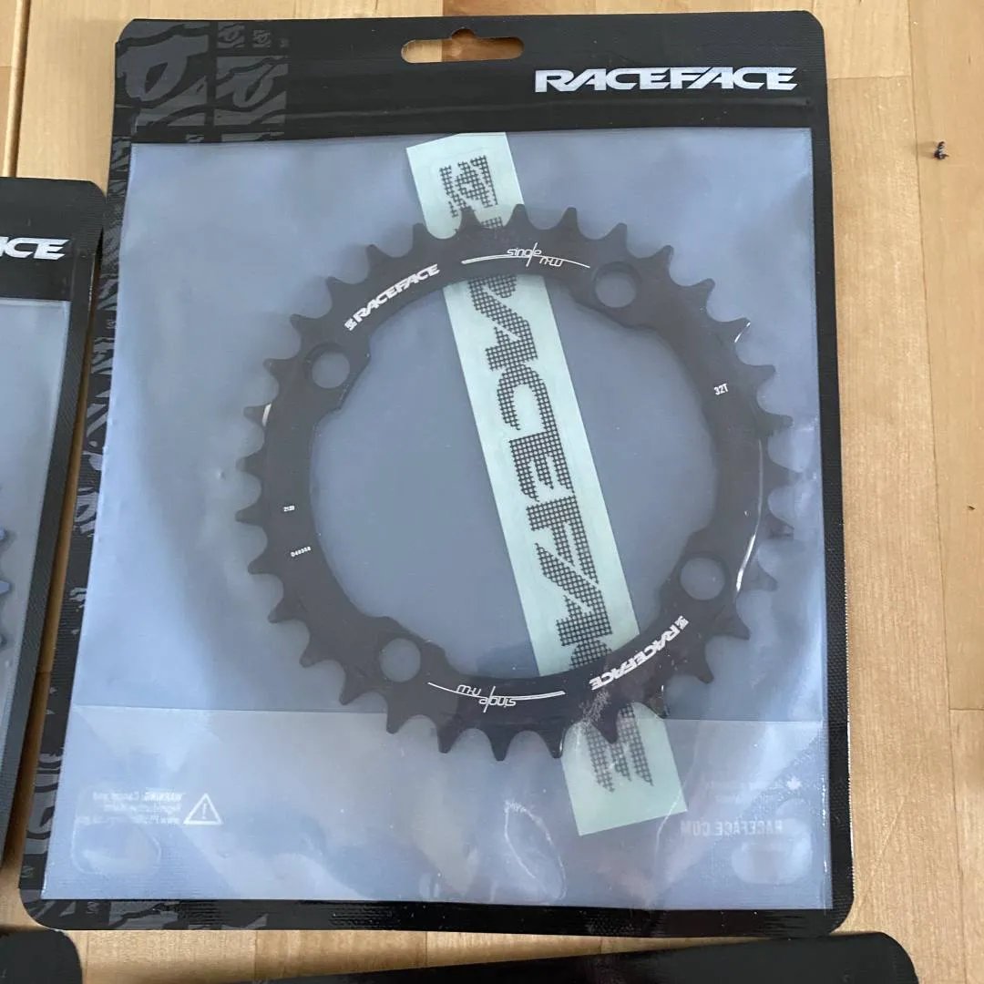 Raceface narrow wide 104bcd chainring
