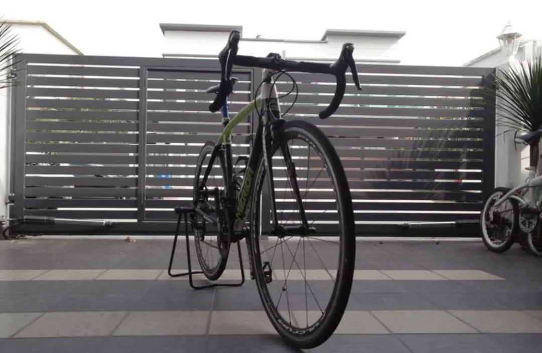 Merida Scultura cf905 road bike