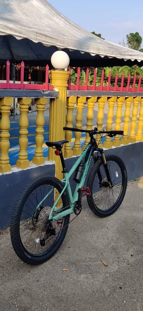 Polygon Xtrada 6 2022 Size S 27.5