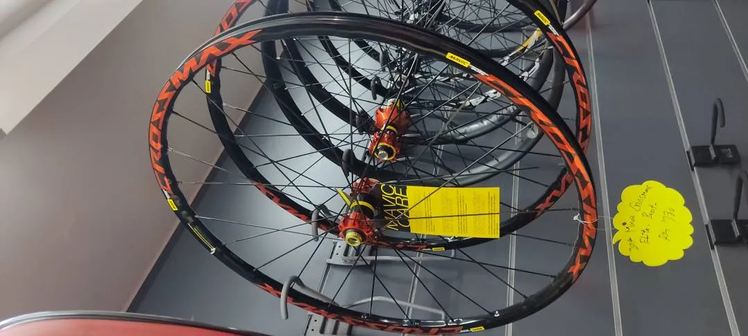 MAVIC CROSMAX ELITE 29ER BOOST MTB WHEELSET SPECIAL OFFER LAST UNIT