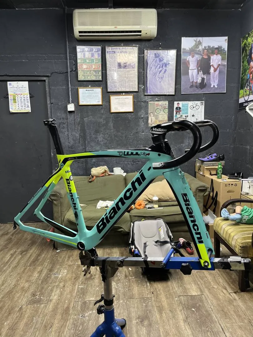(Sold) Bianchi Oltre XR4 Rim Brake frameset