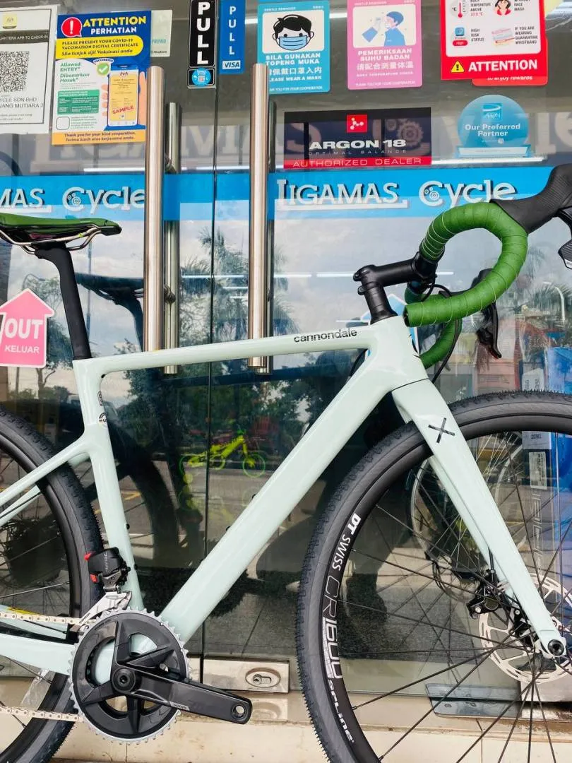 Cannondale SupersixEvo Se Gravel New!