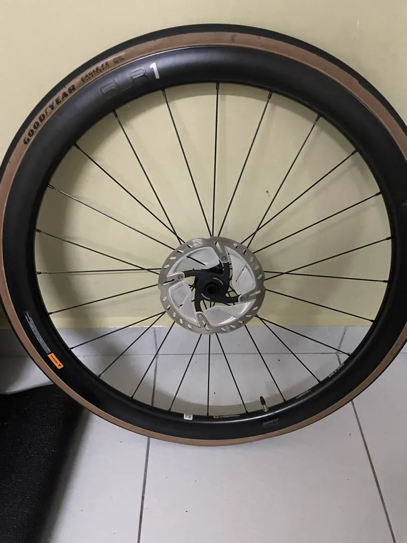 SLR 1 Carbon Wheelset