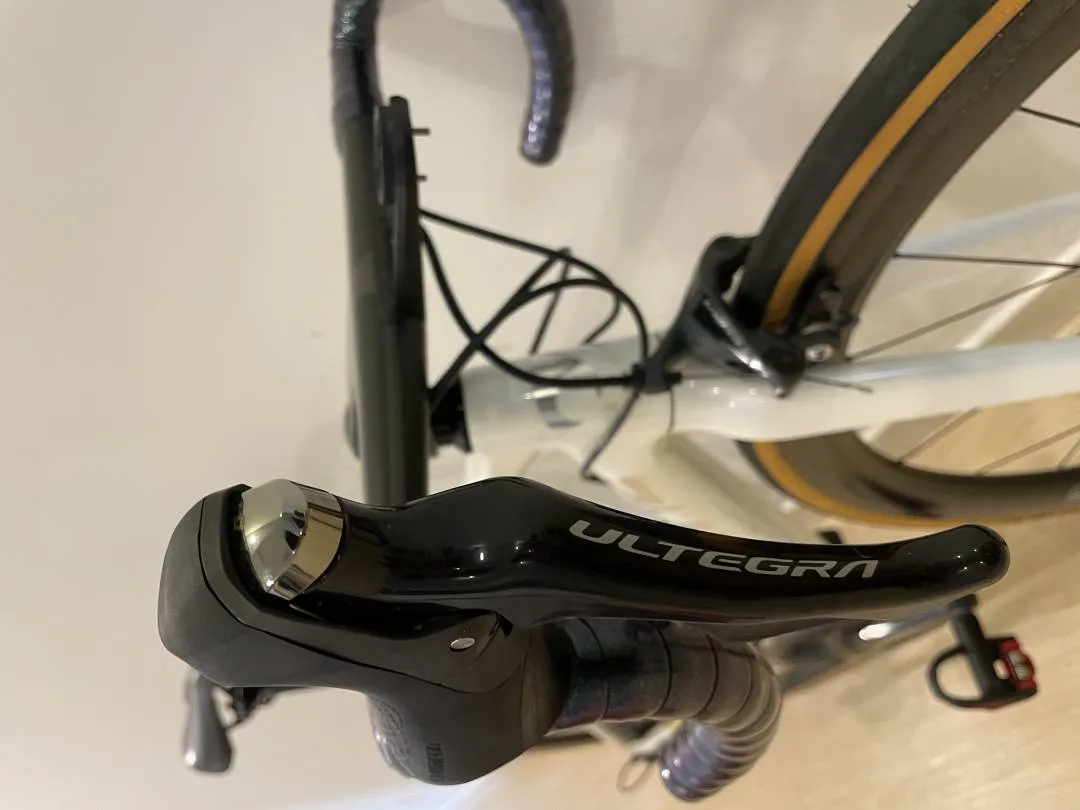 (SOLD) Pardus Robin Sport Full Ultegra RHC S45 Carbon Wheelset