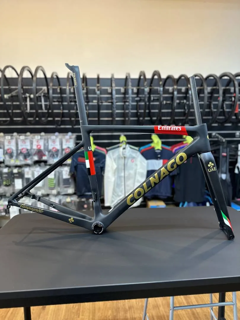 Colnago UAE TEAM EDITION w CC01 Colnago carbon integrated handlebar