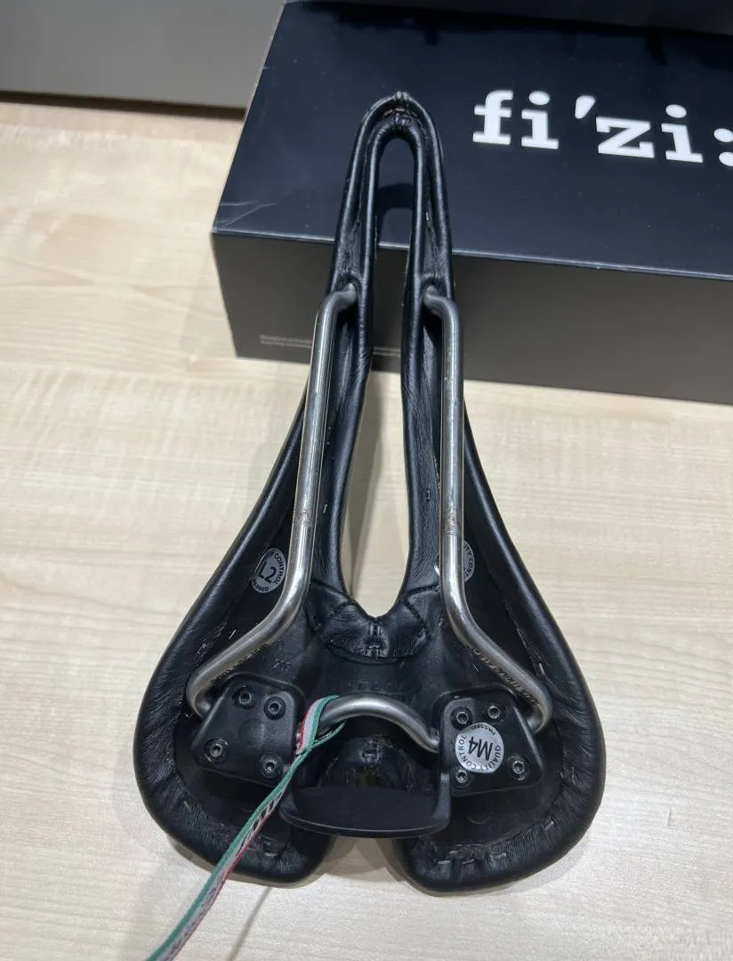 [SOLD !!] Used Selle SMP Dynamic Saddle