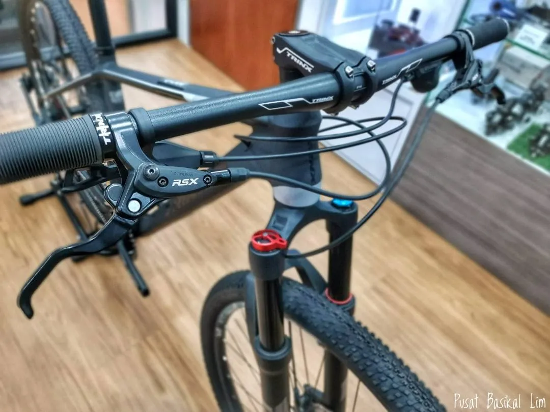 Trinx Q1300 Pro 29 MTB