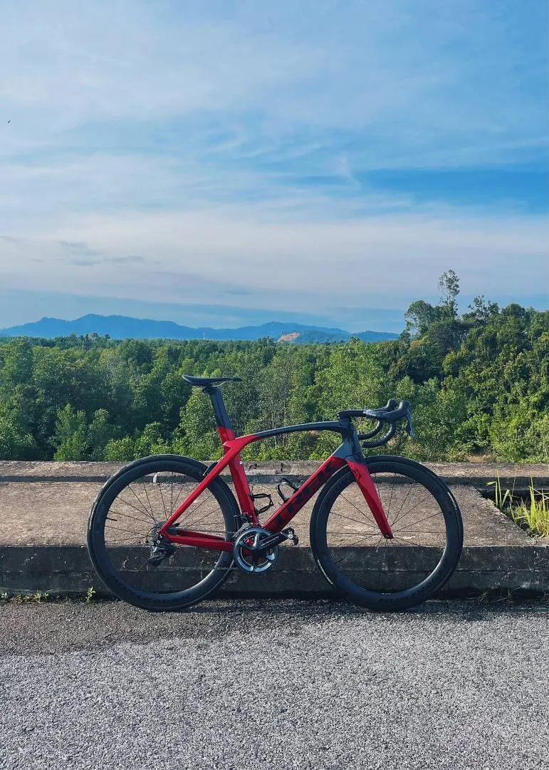 Trek Madone SLR 8 Roadbike size 56