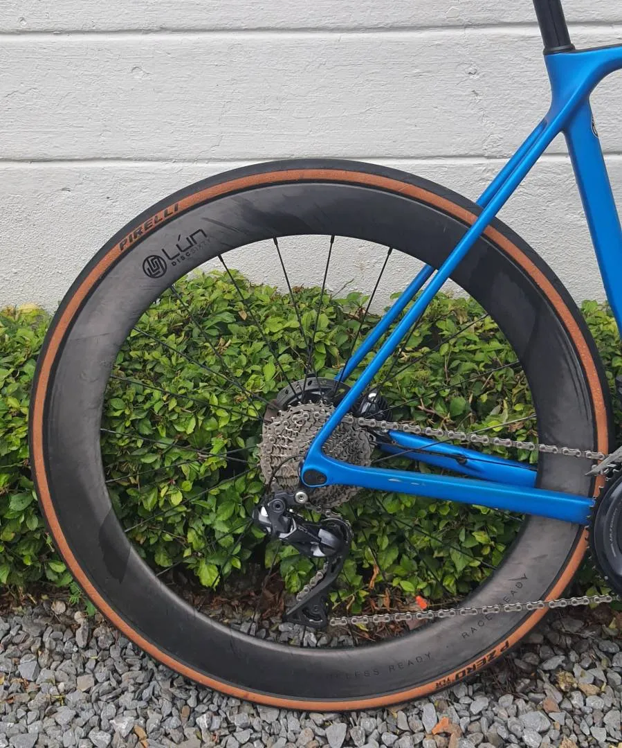 Canyon Endurace Di2 - Size L - TT/ Triathlon Setup Option