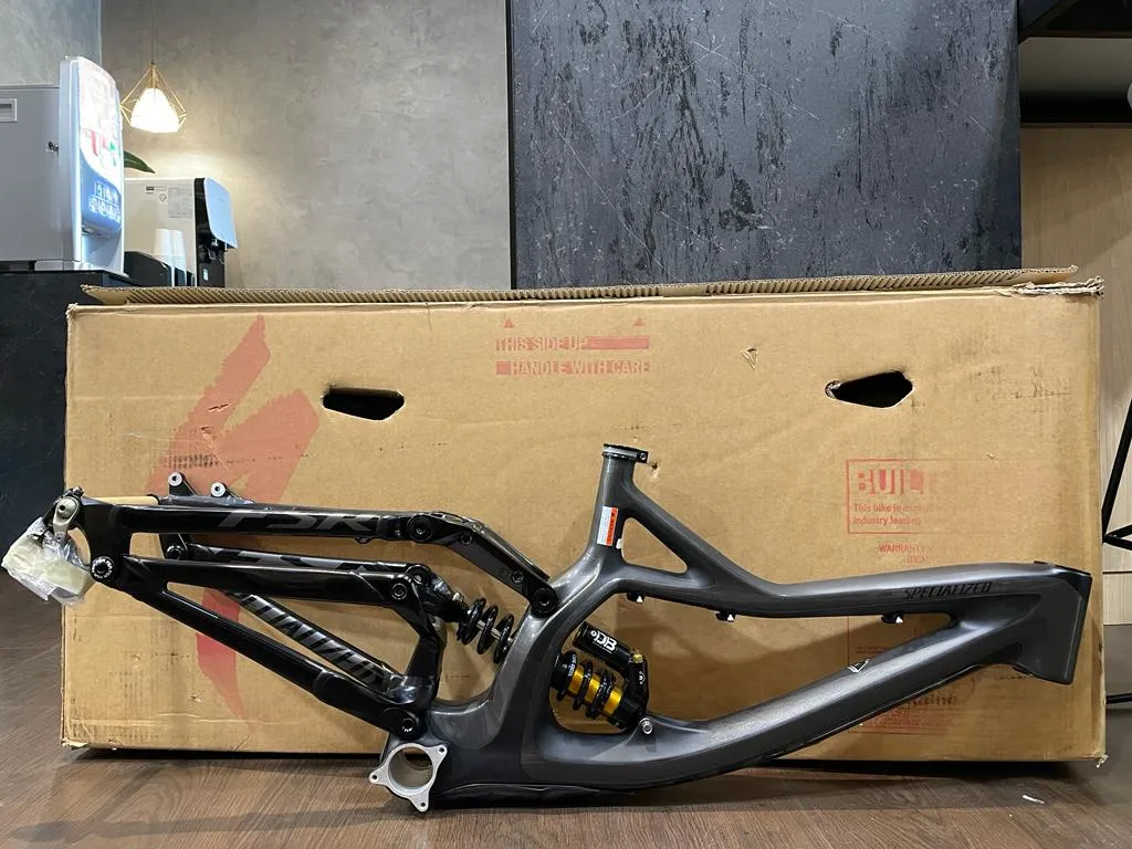 SPECIALIZED DEMO FRAME SET CHEAP CHEAP SELLING !