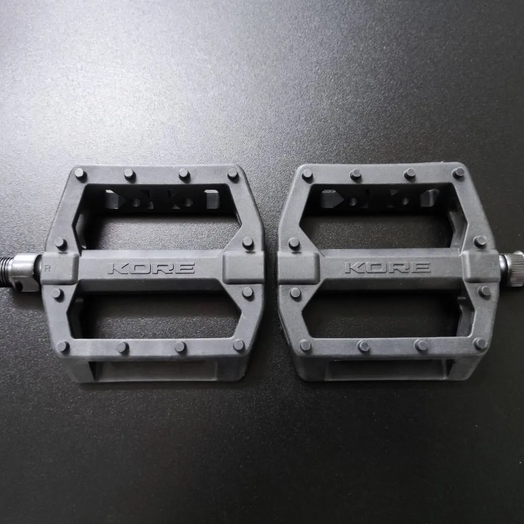 Kore Rivera Thermo Nylon Flat MTB Road Bicycle Pedal