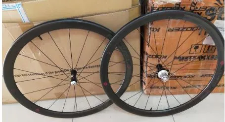 INDUSTRY NINE FOUR ONE CARBON 700C ROAD WHEELSET (ORIGINAL PRICE RM8298) LAST PAIR CLEARANCE OFFER