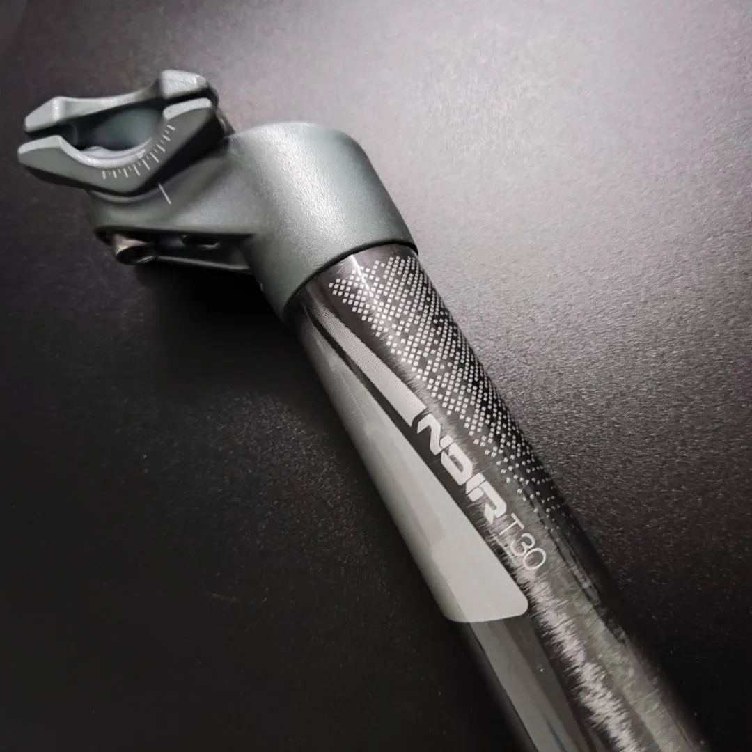 Truvativ Noir T30 Carbon Seatpost 27.2/31.6 x 400mm