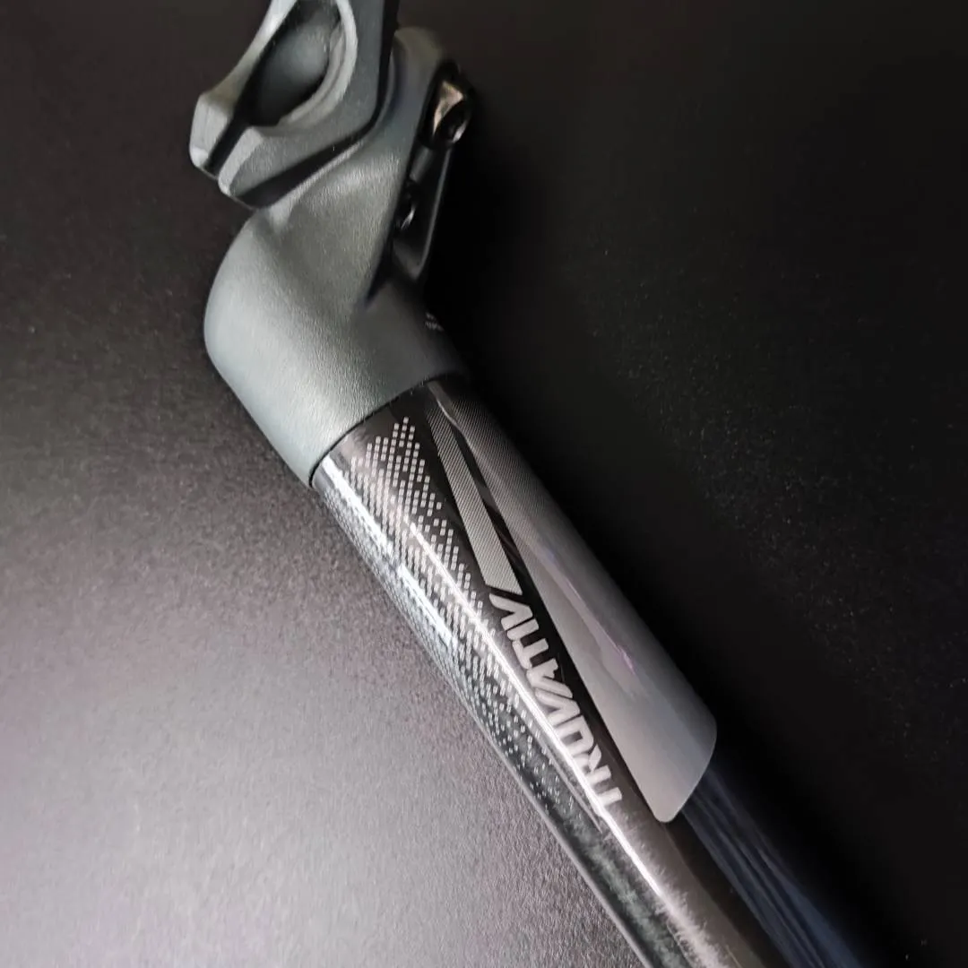 Truvativ Noir T30 Carbon Seatpost 27.2/31.6 x 400mm