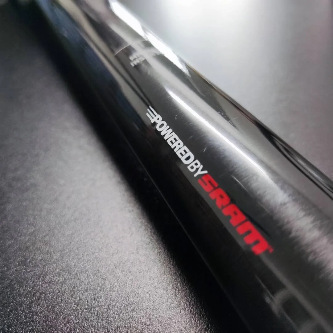 Truvativ Noir T30 Carbon Seatpost 27.2/31.6 x 400mm