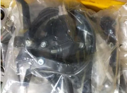COMPLETE SET ALLOY BRAKE LEVER WITH V-BRAKE CALIPER-BLACK COLOUR-LAST SET CLEARANCE