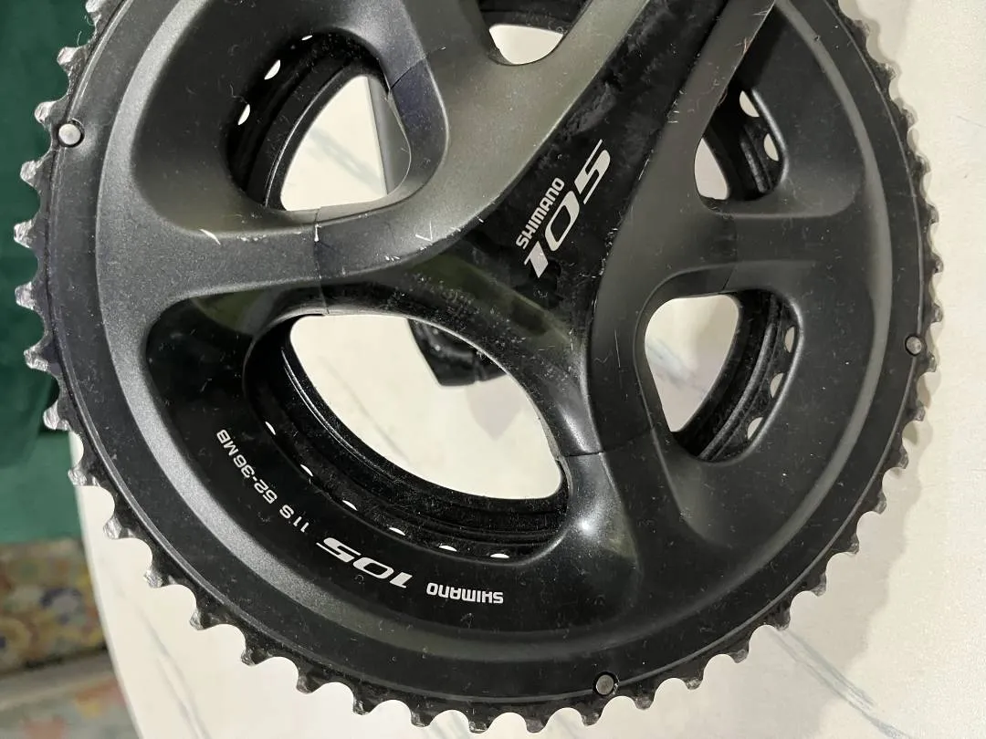 SOLD SOLD SOLD Shimano 105 R5800 crankset