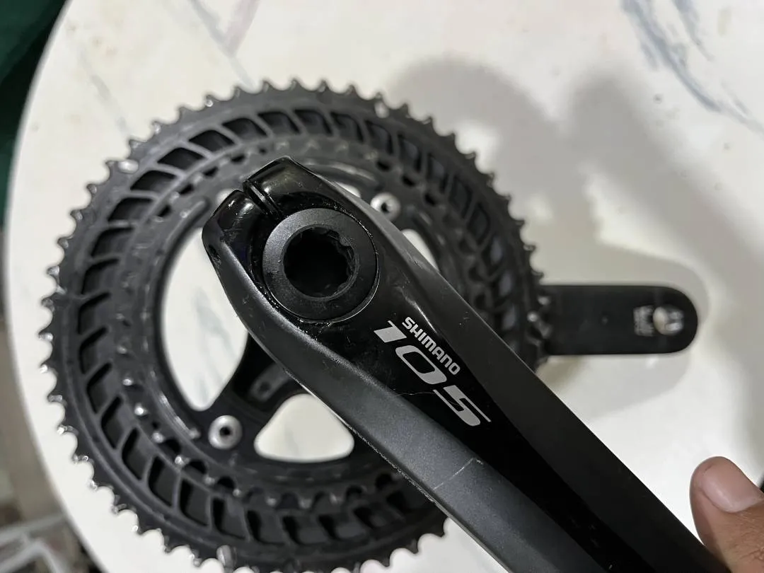 SOLD SOLD SOLD Shimano 105 R5800 crankset
