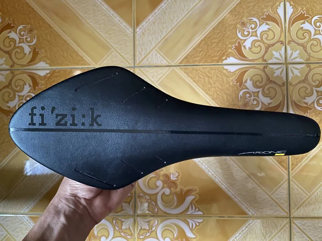 Fizik Carbon OEM (SOLD)