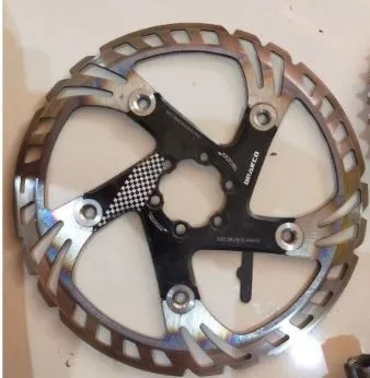 BRAKCO FLOATING ROTOR 203MM, SELLING DUE TO DOWN SIZE USED MILEAGE LESS THAN 50KM