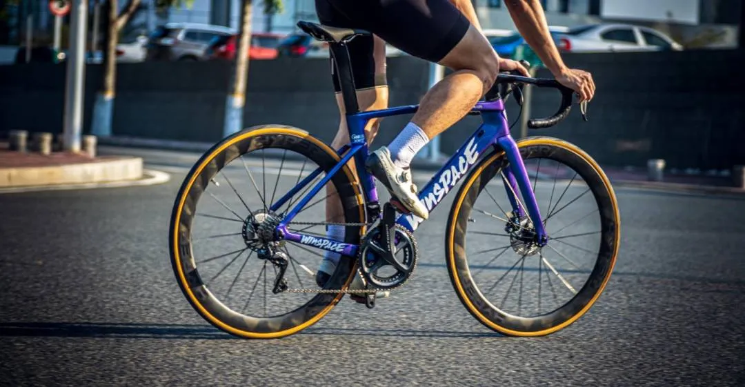 LÃºn HYPER 2023 D45 Disc Brake Wheelset