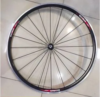 120'CLOCK FRONT WHEELSET ROAD BIKE (RIM BRAKE CLINCHER TYPE) - USED MILEAGE LESS 200KM. TIP TOP COND