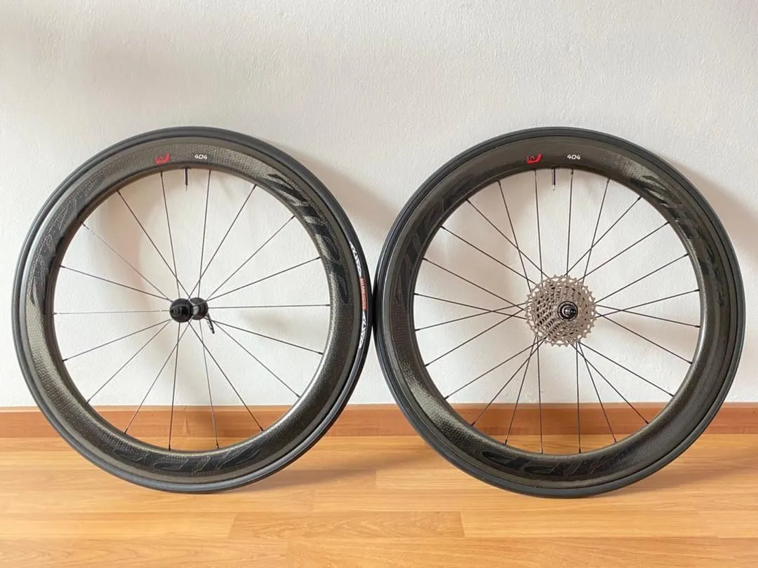 [SOLD] ZIPP 404 TUBULAR (RIM BRAKE)