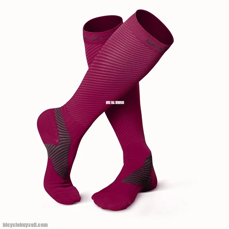 Professional cycling compression stockings