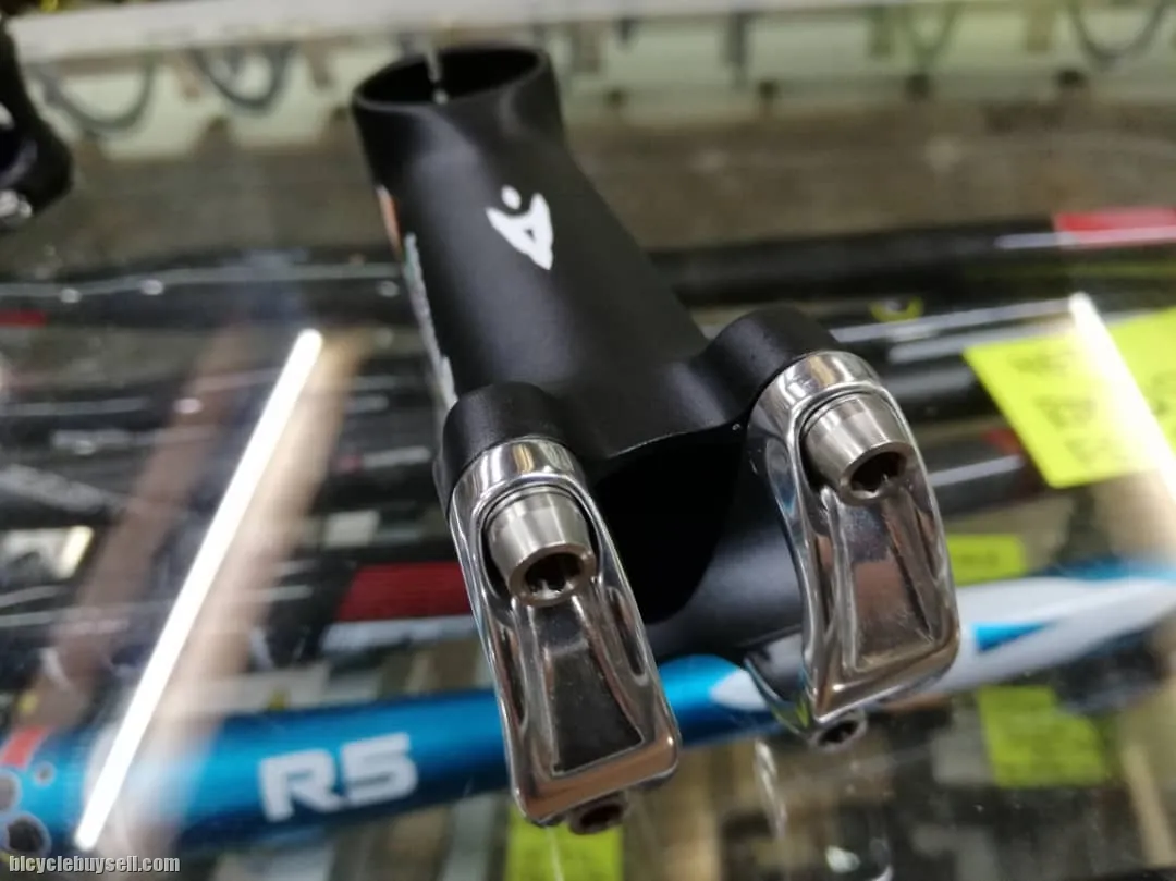 Aerozine XS17 17degree Stem