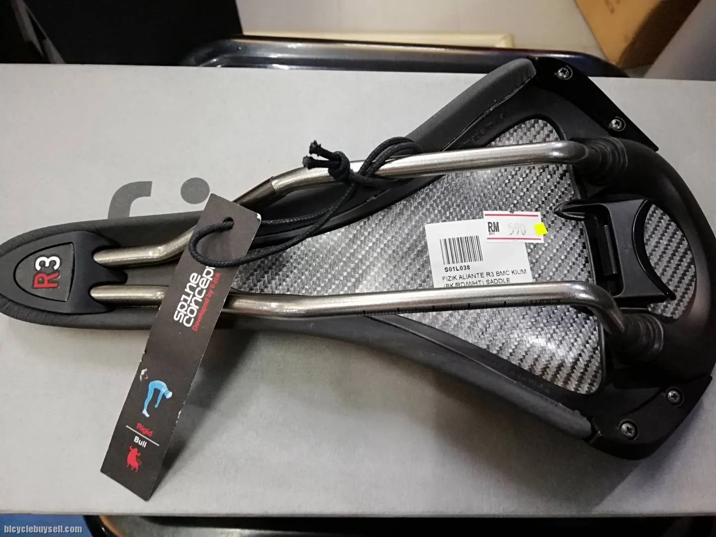 FIZIK ALIANTE R3 NEGO