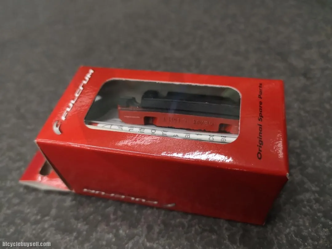 Fulcrum/Campagnolo carbon brake pad