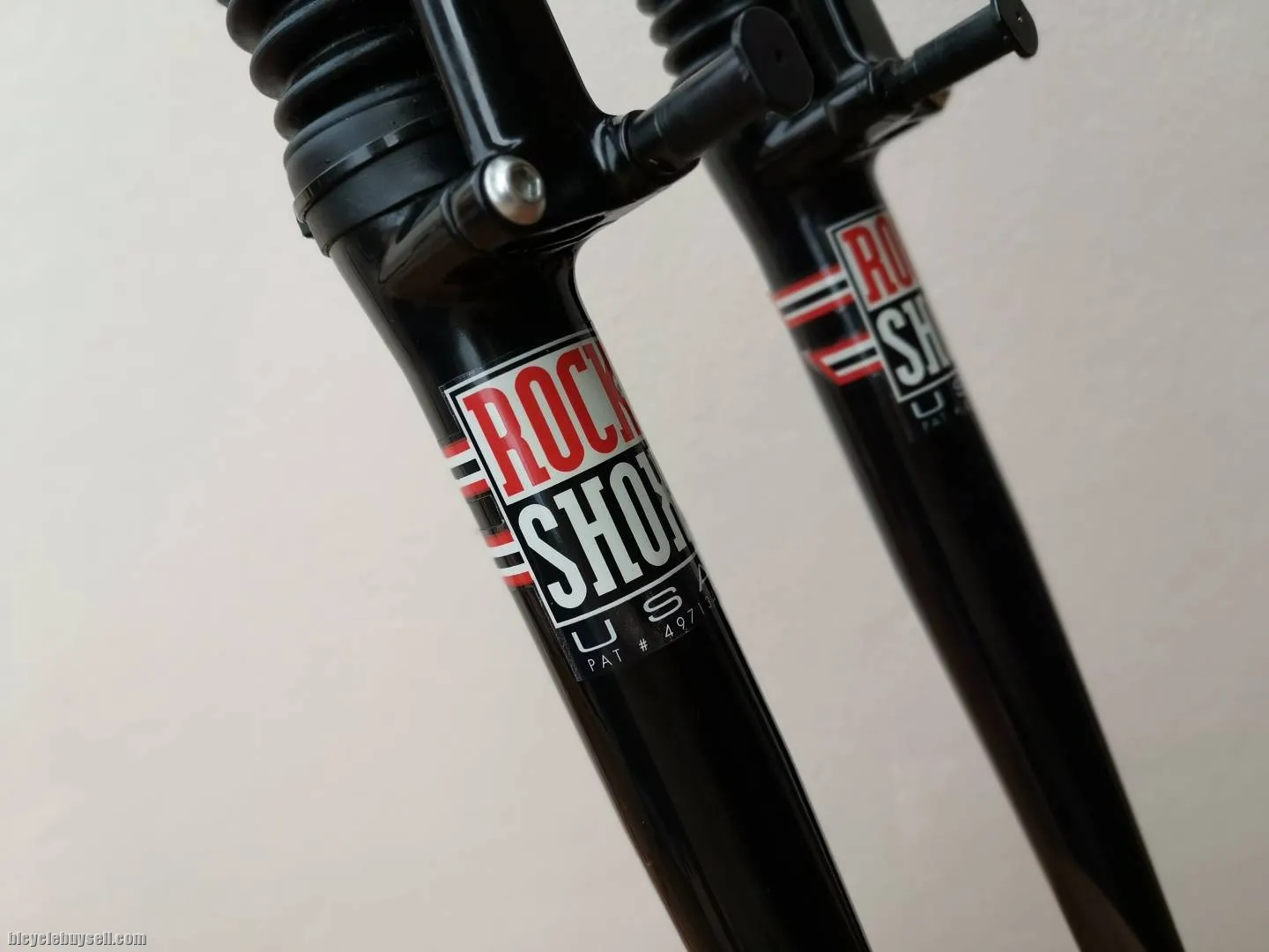 Rare retro Rock Shox Coil Shox 26er