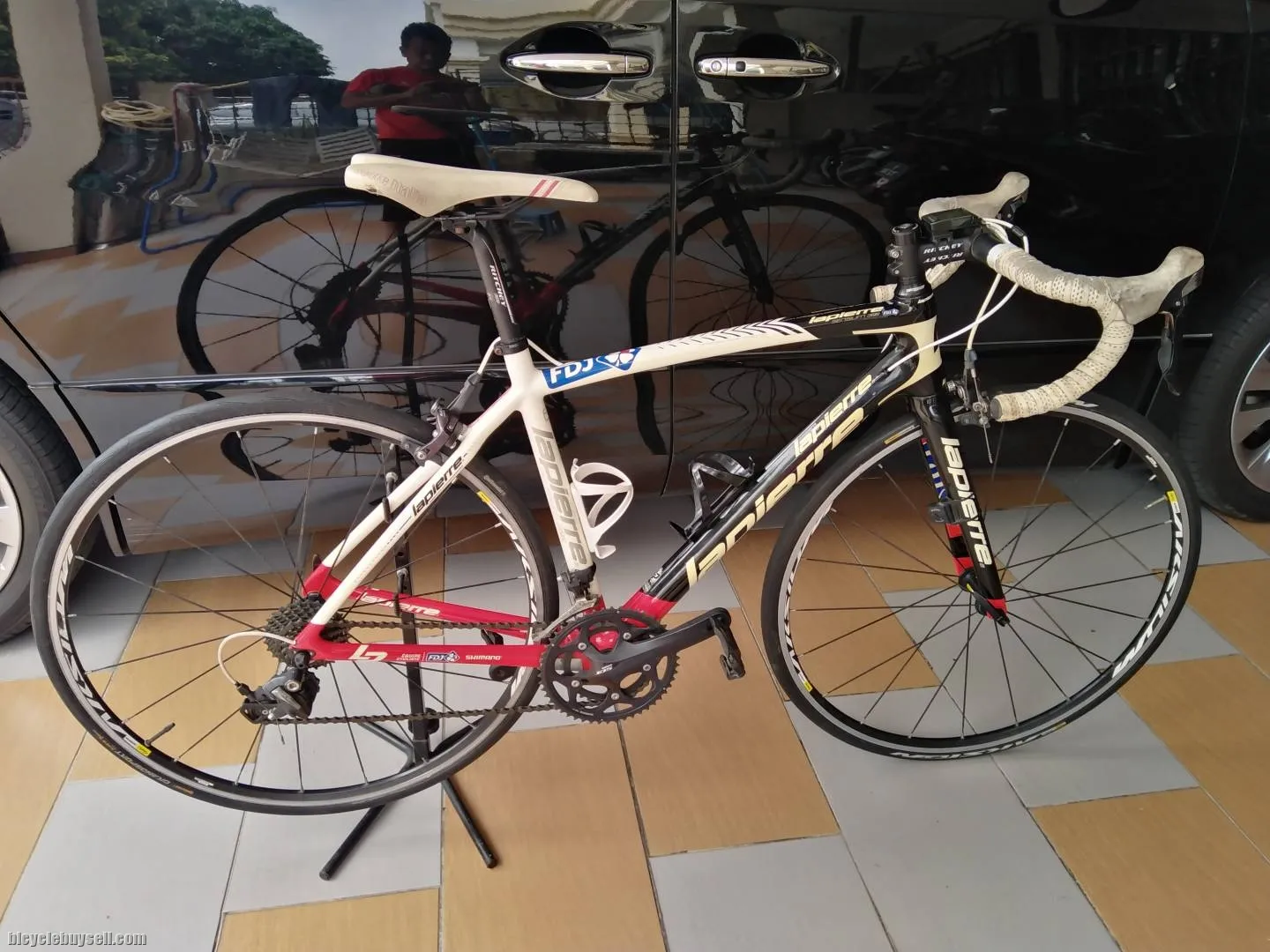 Lapierre Sensium 300 FDJ