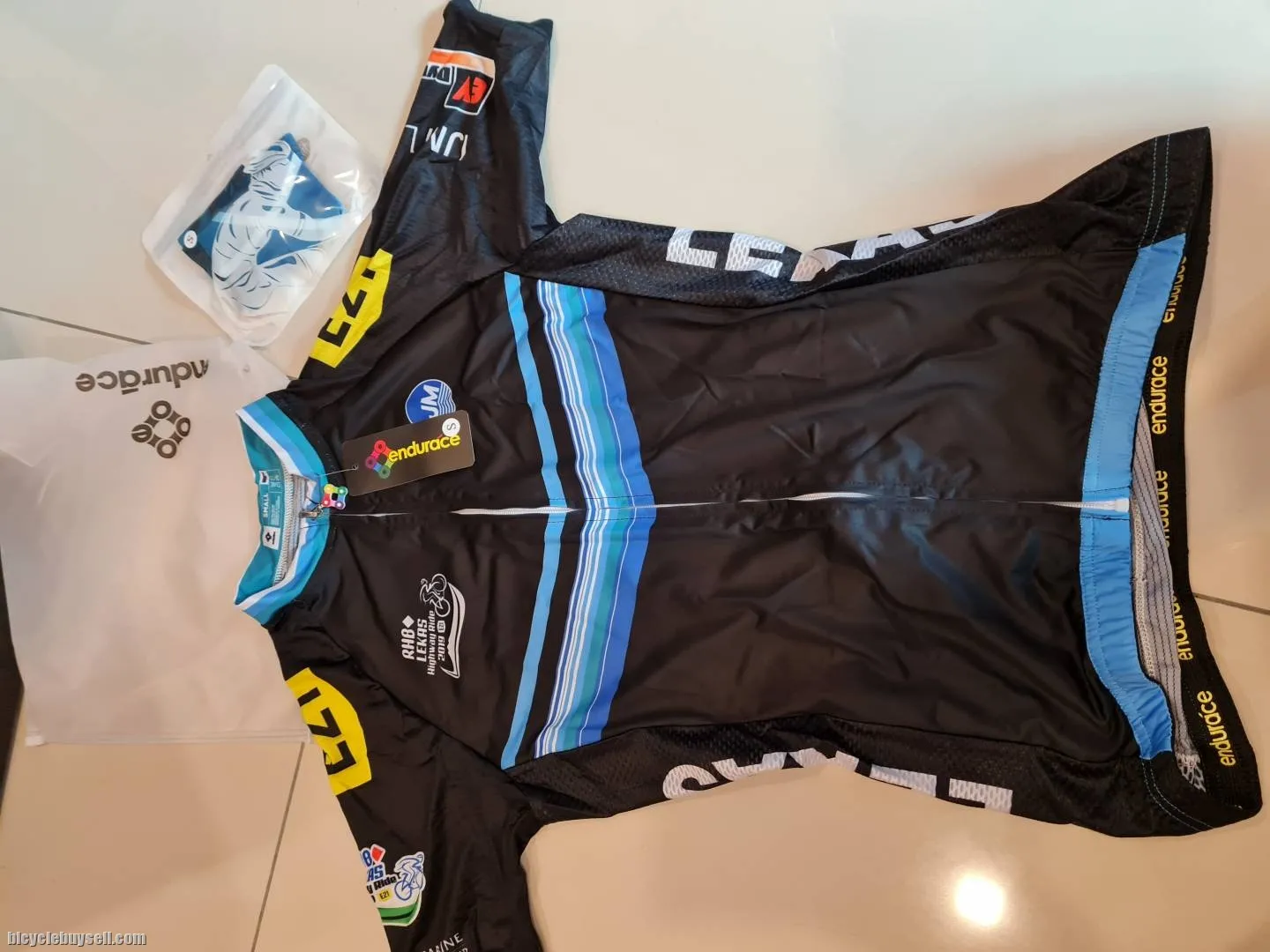 RHB  Lekas Highway Ride 2019 jersey and arm warmer