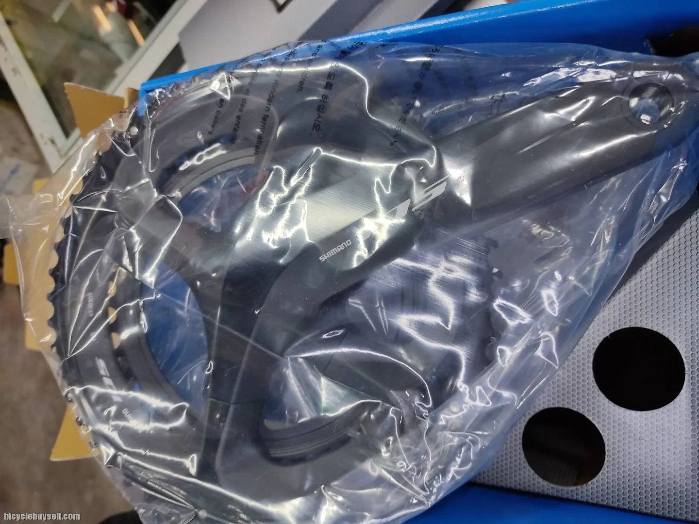 SHIMANO 105 R7000 CRANKSET