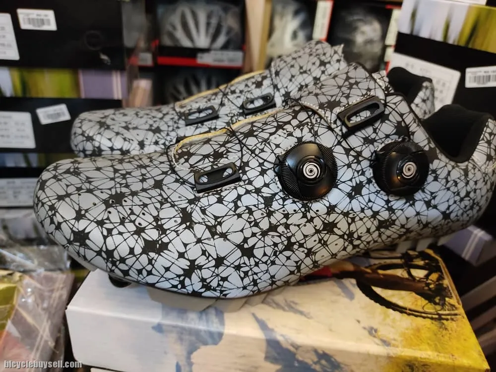 SPEED MTB CYCLING SHOES QX2005. SPECIAL OFFER