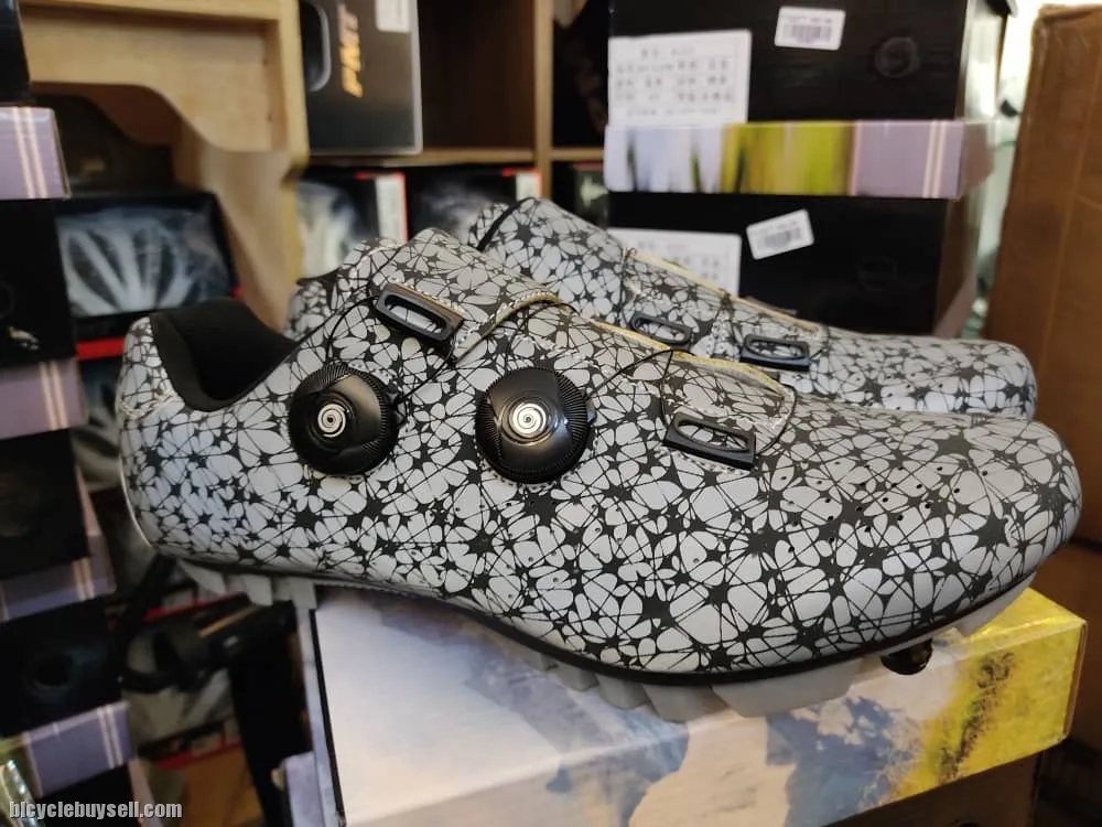 SPEED MTB CYCLING SHOES QX2005. SPECIAL OFFER