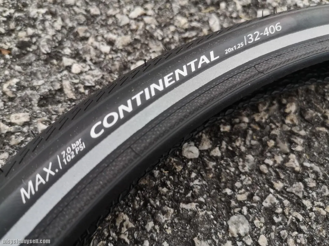 Continental Contact Urban 20x1.25 (32-406) small wheels tire pair