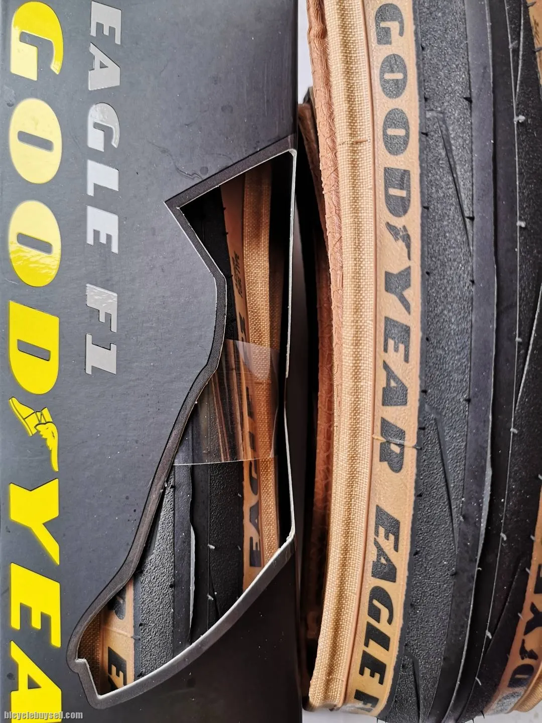Goodyear Eagle F1 skinwall 700x25c &amp; 28c tire