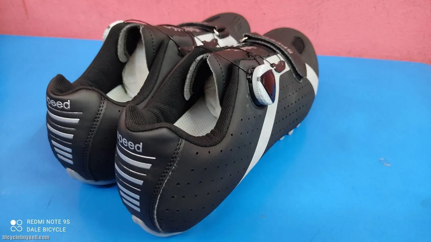 SPEED MTB CYCLING SHOES QX006 with REFLECTOR Special Offer